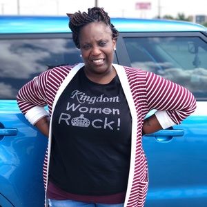 Meet your Posher, Nikki